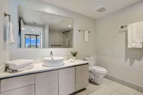 2600 E Hallandale Beach Boulevard #T3210, Hallandale Beach FL - photo 14 of 31