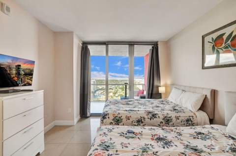 2600 E Hallandale Beach Boulevard #T3210, Hallandale Beach FL - photo 16 of 31