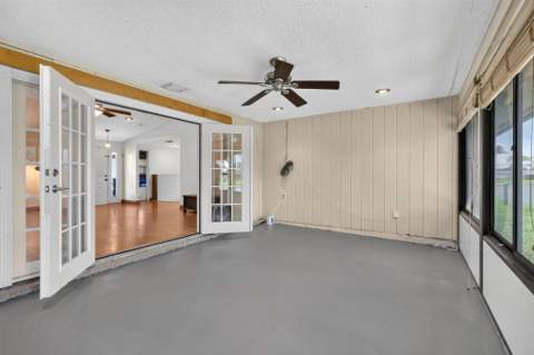 8353 Raymond Drive, Boynton Beach FL - photo 20 of 36