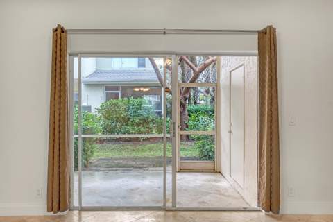 1004 Kokomo Key Lane, Delray Beach FL - photo 15 of 42