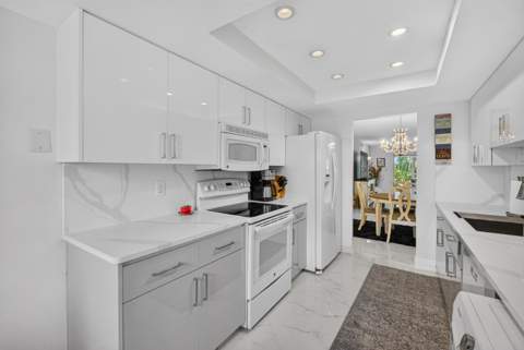 1251 Sugar Sands Boulevard #125, Singer Island FL - photo 11 of 76