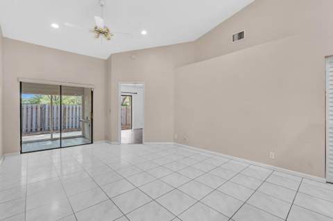 11137 NW 38th Place, Sunrise FL - photo 11 of 37