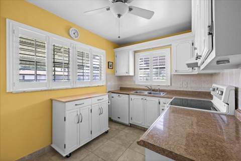 122 Mockingbird Lane, Delray Beach FL - photo 11 of 37
