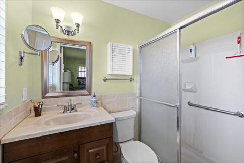 122 Mockingbird Lane, Delray Beach FL - photo 21 of 37
