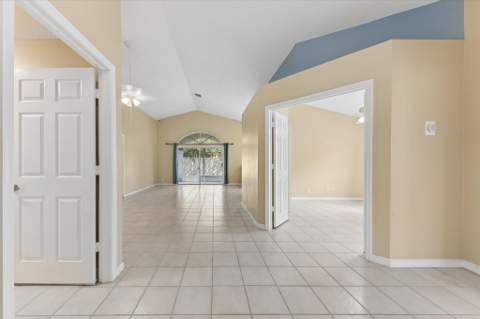 103 Saddle Trail, Royal Palm Beach FL - photo 12 of 35