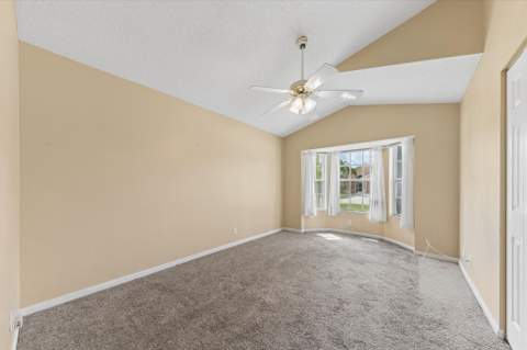 103 Saddle Trail, Royal Palm Beach FL - photo 20 of 35