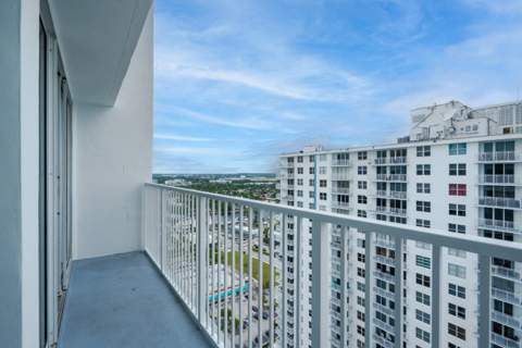 111 Briny Avenue #Ph7, Pompano Beach FL - photo 21 of 44
