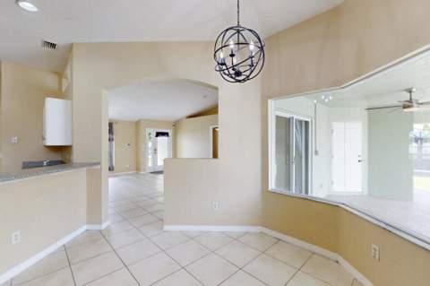 436 SW Bradshaw Circle, Port St. Lucie FL - photo 11 of 52