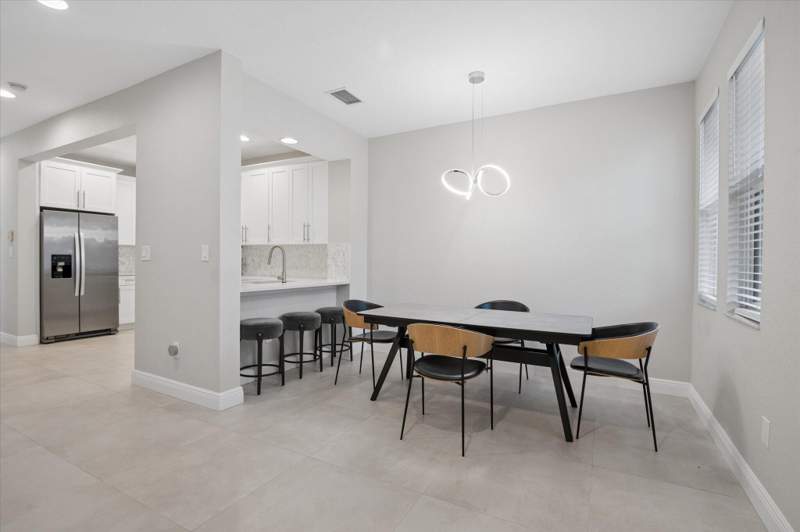 2 bedroom Townhouse at 950 Marina Del Ray Lane #4, Cityside Condo, West Palm Beach — photo 5
