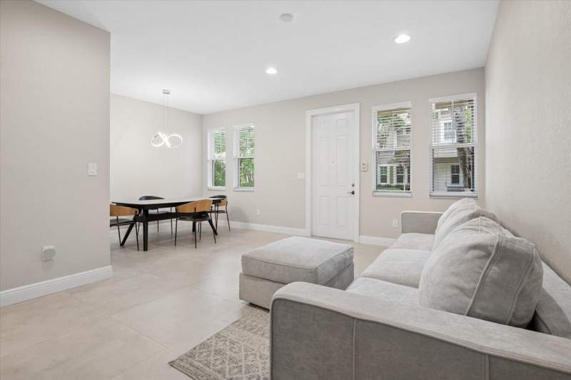 2 bedroom Townhouse at 950 Marina Del Ray Lane #4, Cityside Condo, West Palm Beach — photo 4