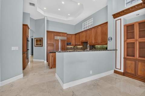 16040 Bristol Isle Way, Delray Beach FL - photo 13 of 42