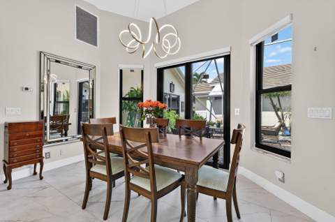 2865 N Clearbrook Circle, Delray Beach FL - photo 18 of 35
