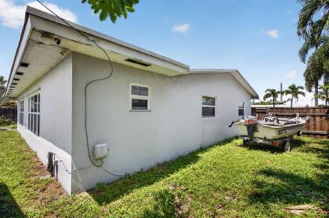 1520 NE 34th Court, Pompano Beach FL - photo 24 of 28