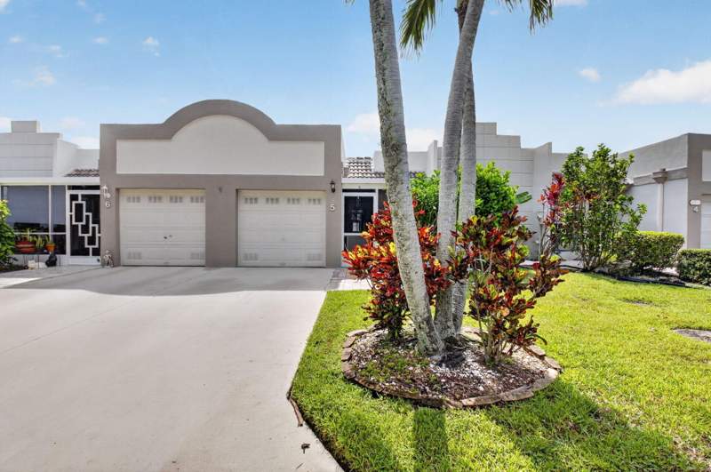 2 bedroom Villa at 18940 Stewart Circle #5, Weitzer Sub Pl 3, Boca Raton — photo 2
