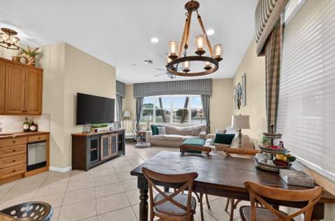 6839 Houlton Circle, Greenacres FL - photo 14 of 108