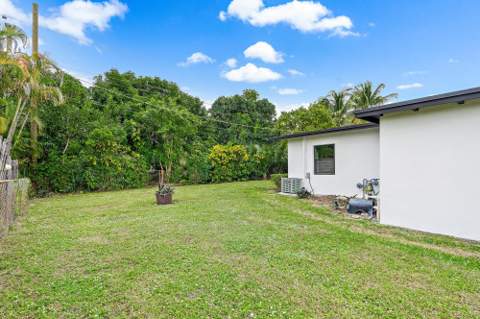 720 S 11th Street, Lantana FL - photo 16 of 16