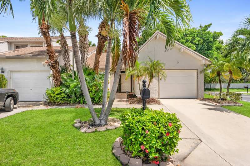 3 bedroom Villa at 6660 Canary Palm Circle, Canary Palm Club, Boca Raton — photo 1