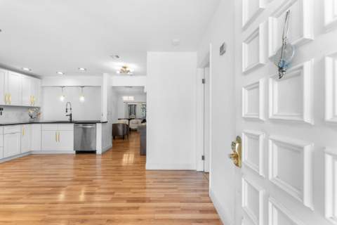 6660 Canary Palm Circle, Boca Raton FL - photo 10 of 38