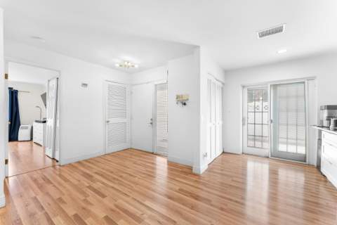 6660 Canary Palm Circle, Boca Raton FL - photo 13 of 38