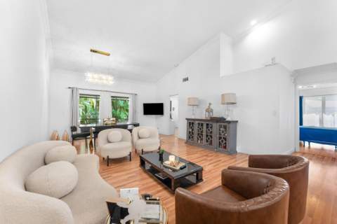 6660 Canary Palm Circle, Boca Raton FL - photo 16 of 38