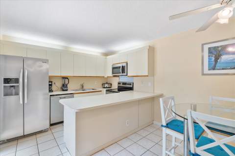 702 NW 98th Circle, Plantation FL - photo 11 of 36
