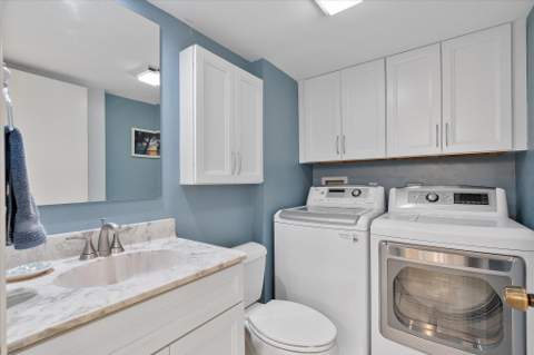 702 NW 98th Circle, Plantation FL - photo 18 of 36