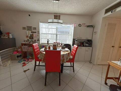 1 bedroom Condominium at 370 Burgundy H #H, Kings Point Burgundy Condos, Delray Beach — photo 5