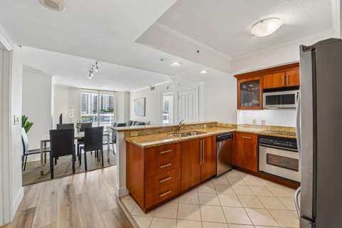 401 SW 4th Avenue #1003, Fort Lauderdale FL - photo 9 of 36