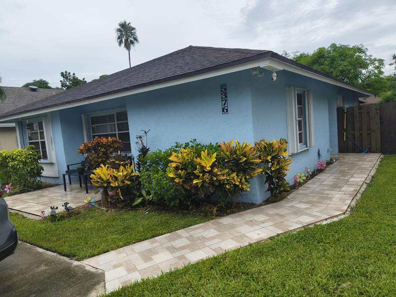 3 bedroom Single Family Residence at 5376 Gene Circle, Summit Pines Unit 2, West Palm Beach — photo 3