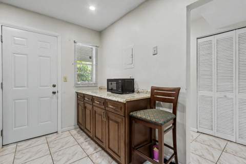 3090 NW 46th Avenue, Lauderdale Lakes FL - photo 13 of 26