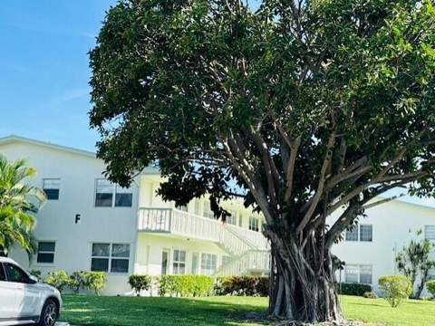 140 Salisbury F, West Palm Beach FL - photo 13 of 14