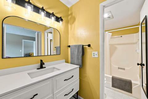 198 Lake Frances Drive, West Palm Beach FL - photo 13 of 36