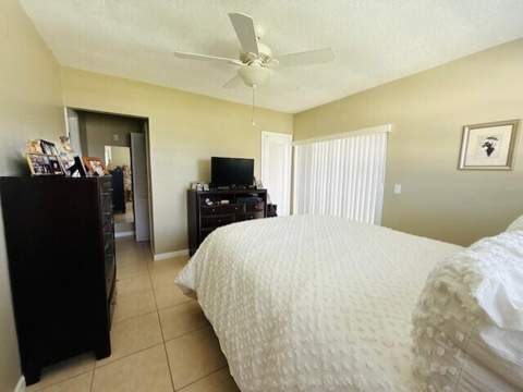 140 Salisbury F, West Palm Beach FL - photo 14 of 14