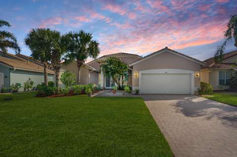 468 NW Blue Lake Drive, home for sale in Port St. Lucie 34986