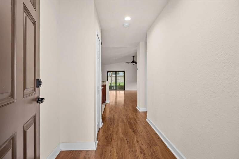2 bedroom Single Family Residence at 14564 Dalia Avenue, Spanish Lakes Fairways Leasehold Estates, Fort Pierce — photo 3