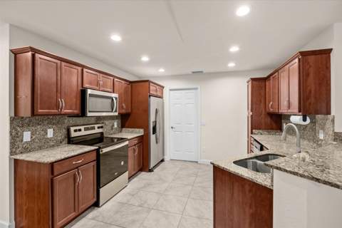 14564 Dalia Avenue, Fort Pierce FL - photo 6 of 29