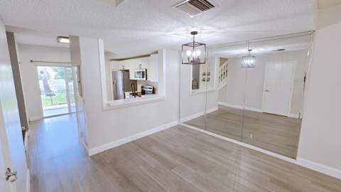 9807 NW 57 Manor, Coral Springs FL - photo 6 of 57