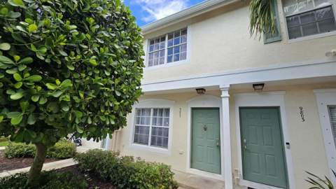 9807 NW 57 Manor, Coral Springs FL - photo 11 of 57