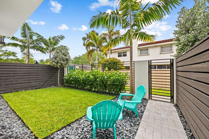 3 bedroom Townhouse at 818 NE 2nd Street, 8Hundred North, Fort Lauderdale — photo 5