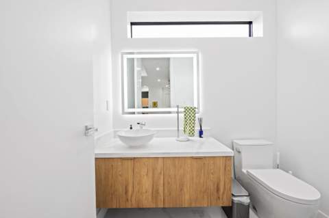 818 NE 2nd Street, Fort Lauderdale FL - photo 12 of 45