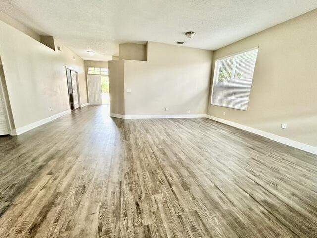 3 bedroom Single Family Residence at 1182 Aviary Road, Emerald Forest Of Wellington, Wellington — photo 4