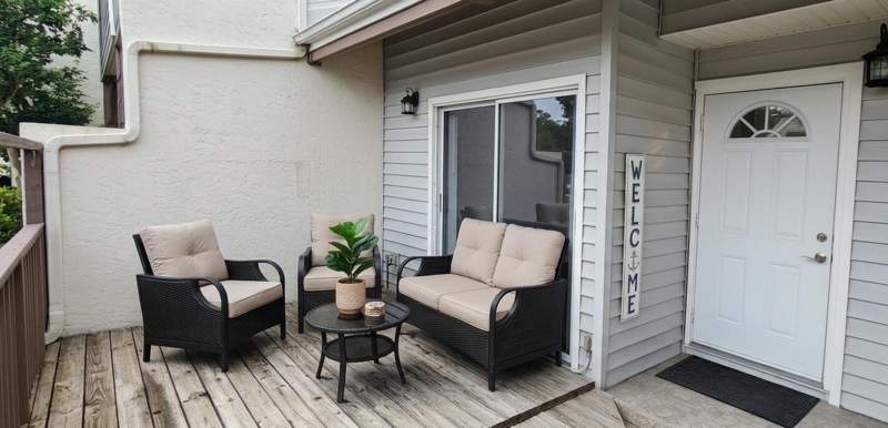 2 bedroom Single Family Residence at 4874 N Hemingway Circle, Woodlake Shores, Margate — photo 2