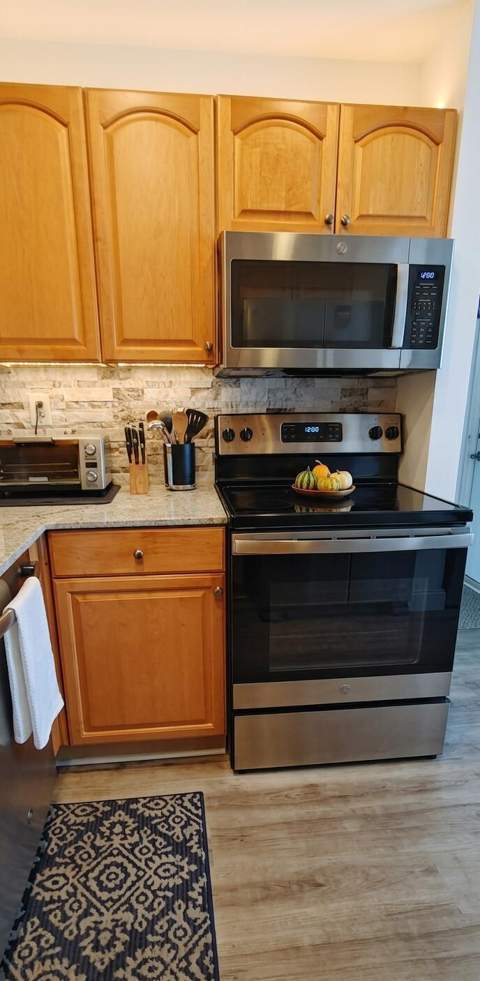 4874 N Hemingway Circle, Margate FL - photo 7 of 31