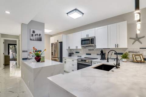 1301 N Riverside Drive #19, Pompano Beach FL - photo 17 of 47