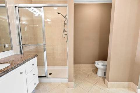 25 Harbour Isle Drive #104, Fort Pierce FL - photo 16 of 55