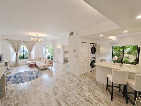210 Bella Vista Court #10, Jupiter FL - photo 10 of 48