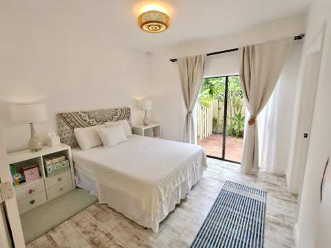 210 Bella Vista Court #10, Jupiter FL - photo 15 of 48
