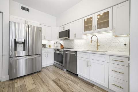 5780 Coach House Circle #C, Boca Raton FL - photo 16 of 32