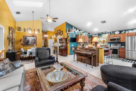 5115 Foxhall Drive, West Palm Beach FL - photo 16 of 50