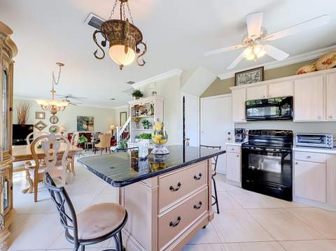 13 Swallow Drive, Boynton Beach FL - photo 15 of 41
